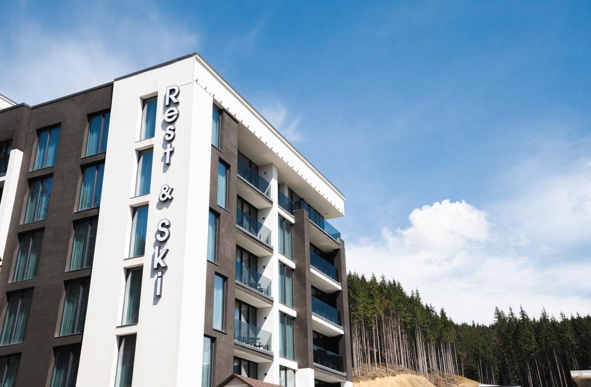 Rest&Ski Spa Resort Bukovel Esterno foto